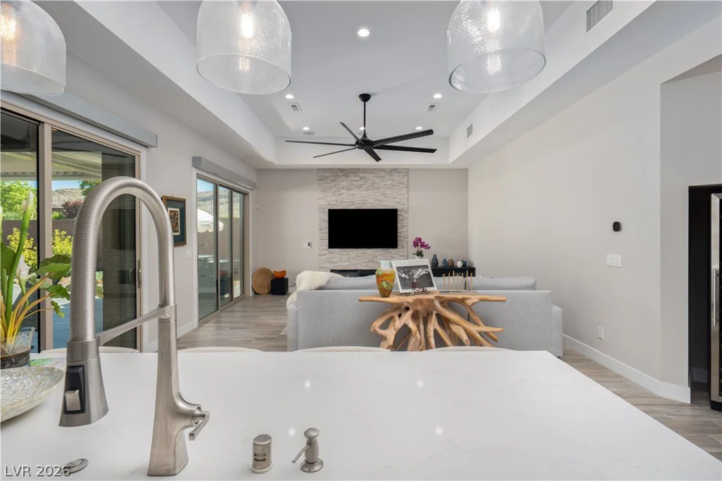 6720 IRON SQUARE, Las Vegas, NV 89148