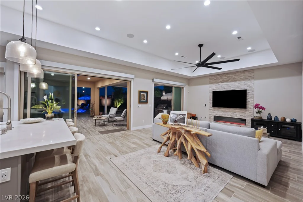 6720 IRON SQUARE, Las Vegas, NV 89148