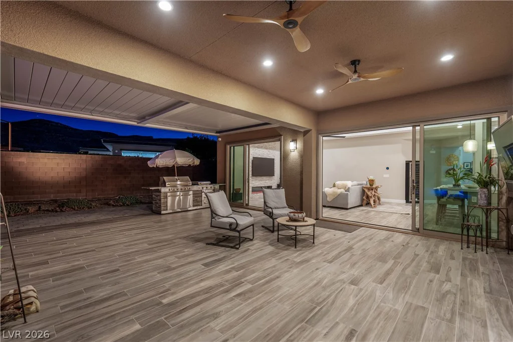 6720 IRON SQUARE, Las Vegas, NV 89148