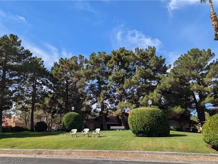 2851 Valley View, Las Vegas, NV 89102