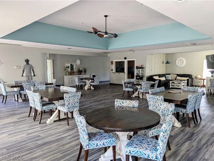2851 Valley View, Las Vegas, NV 89102