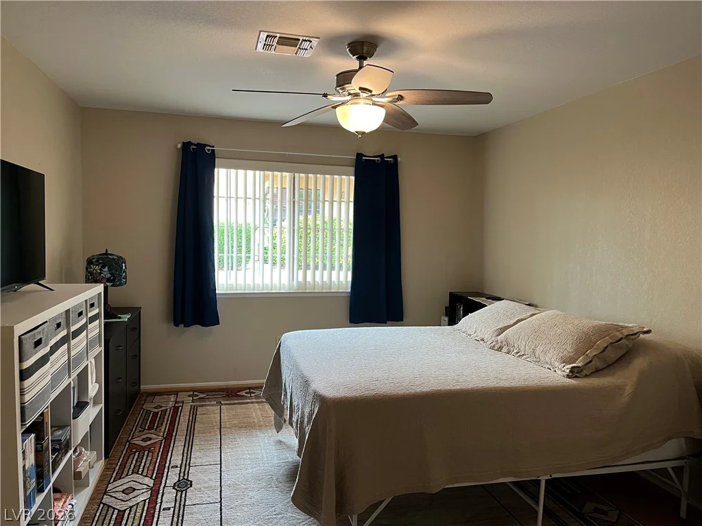 2851 Valley View, Las Vegas, NV 89102