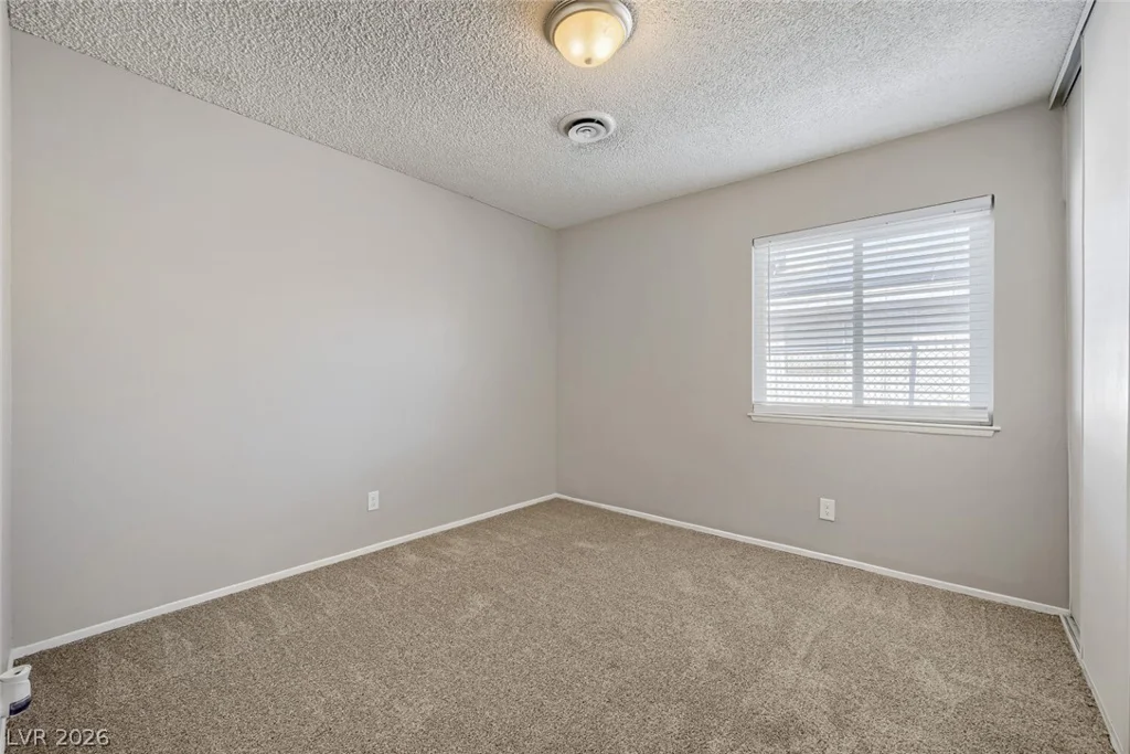 6321 Portola, Las Vegas, NV 89108