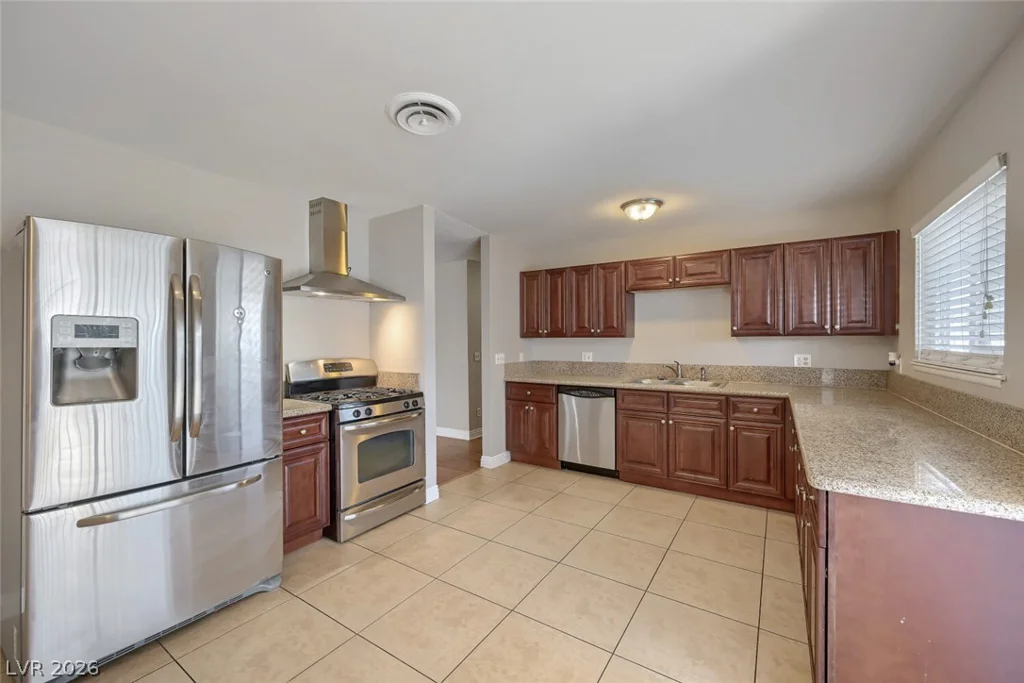 6321 Portola, Las Vegas, NV 89108