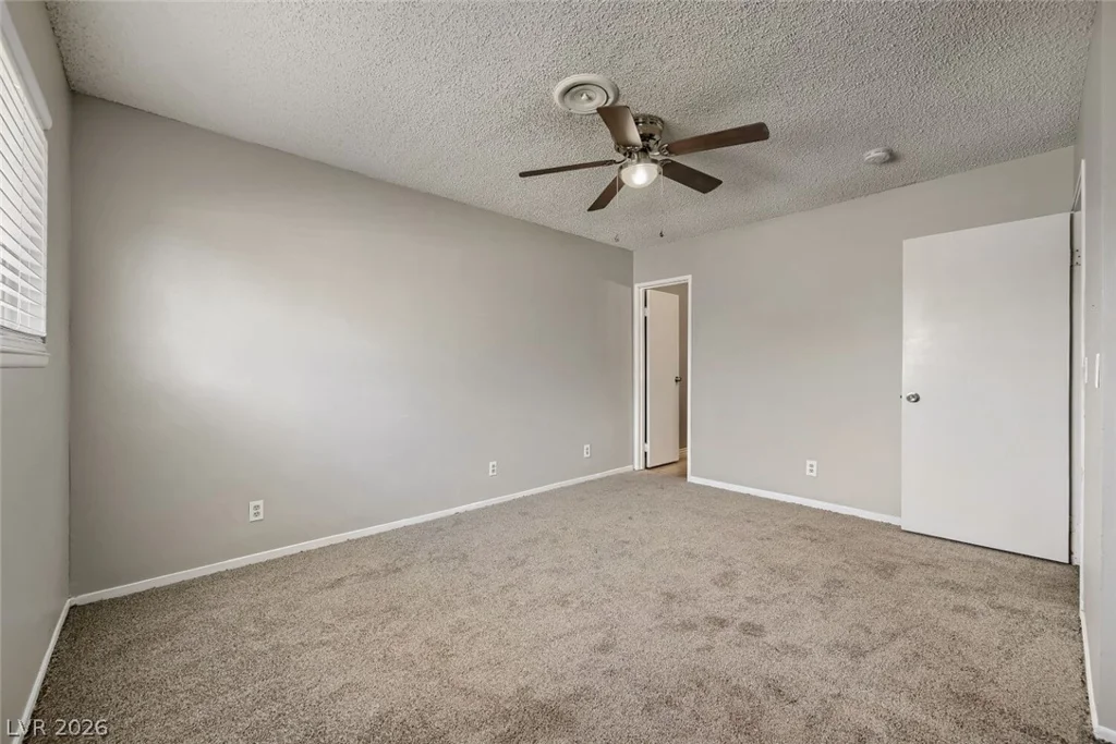 6321 Portola, Las Vegas, NV 89108