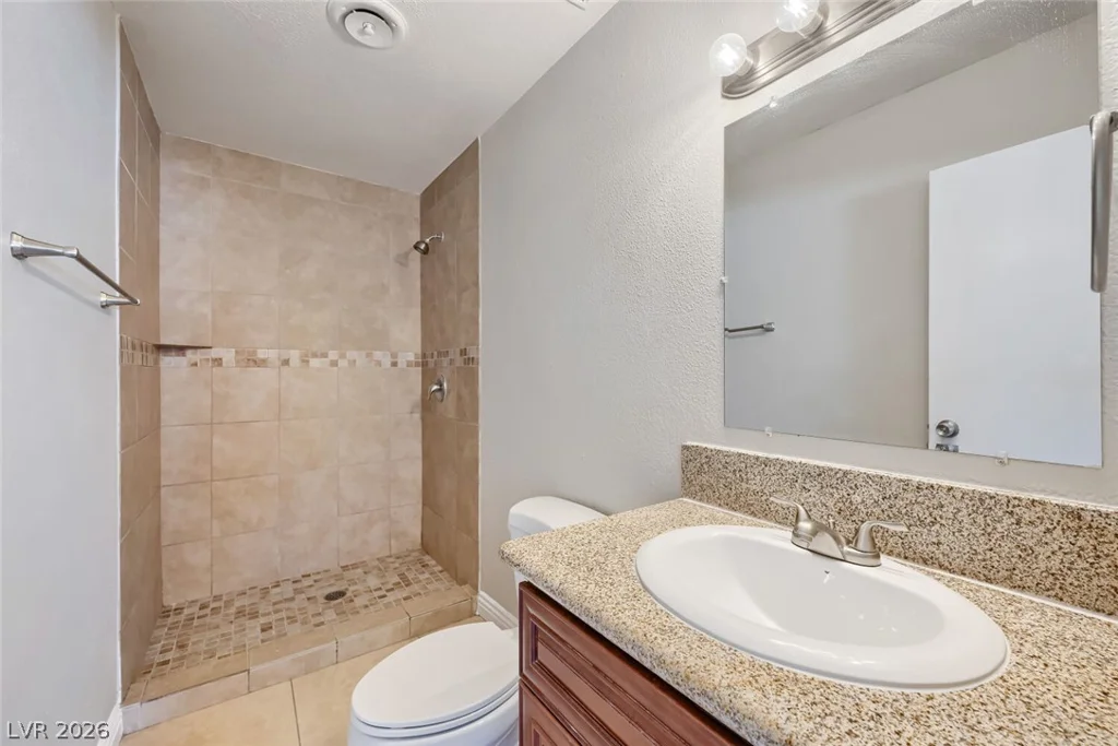 6321 Portola, Las Vegas, NV 89108