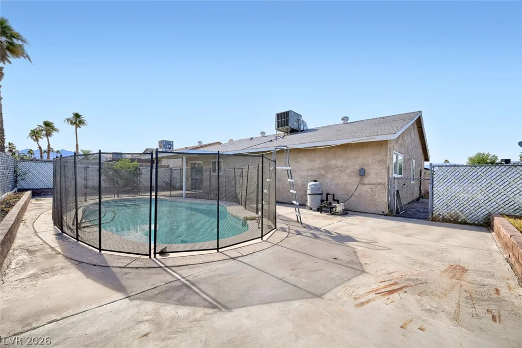 6321 Portola, Las Vegas, NV 89108
