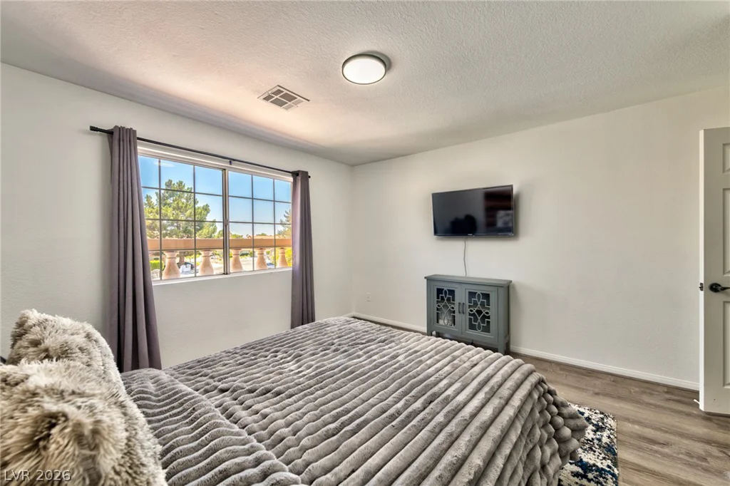 3005 High Tide, Las Vegas, NV 89117