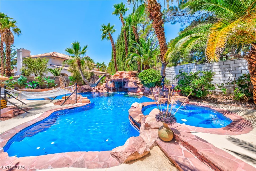 3005 High Tide, Las Vegas, NV 89117