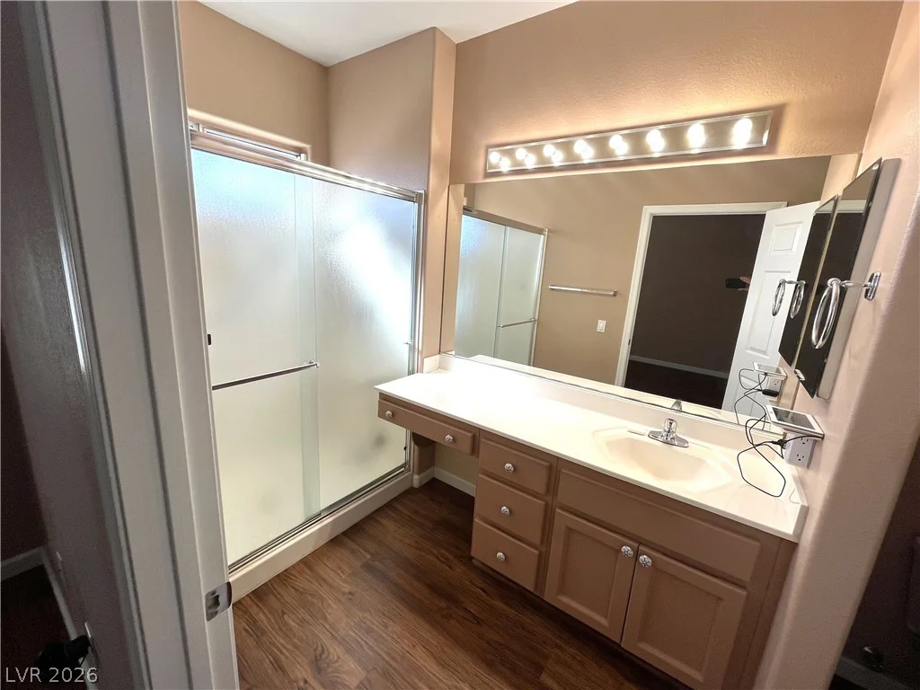 10407 Sawmill, Las Vegas, NV 89134