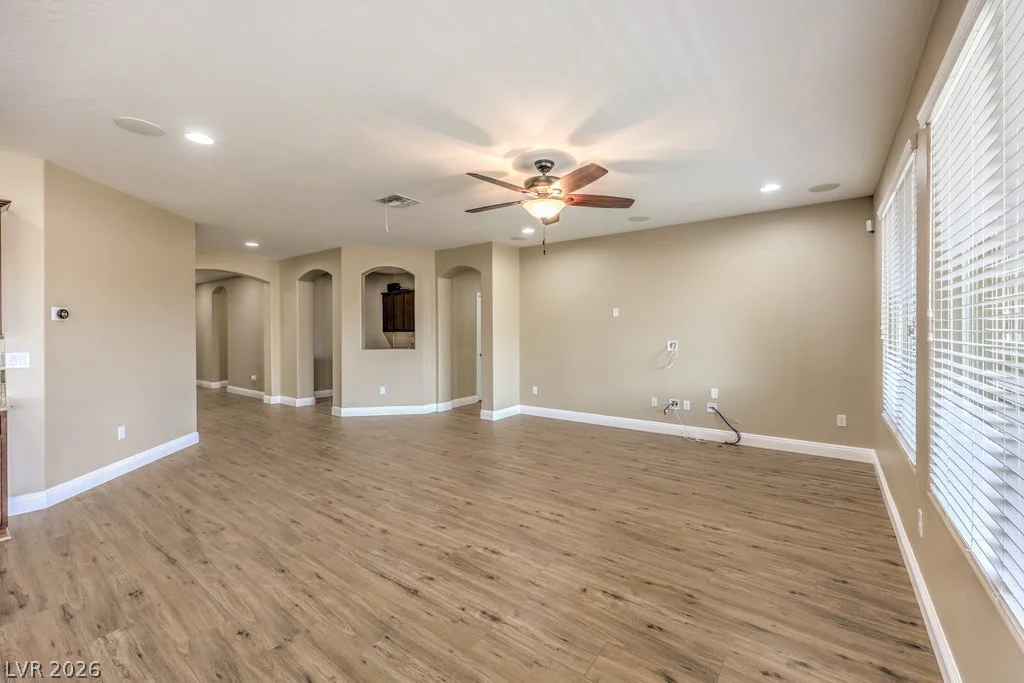 9476 Chandler Springs, Las Vegas, NV 89148