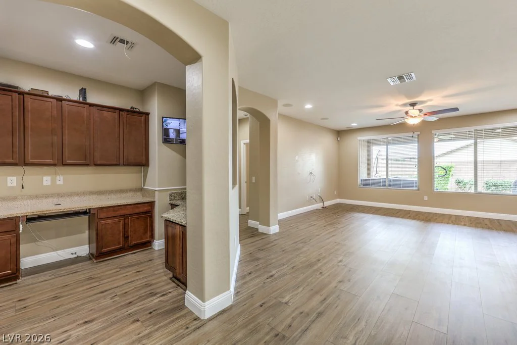 9476 Chandler Springs, Las Vegas, NV 89148