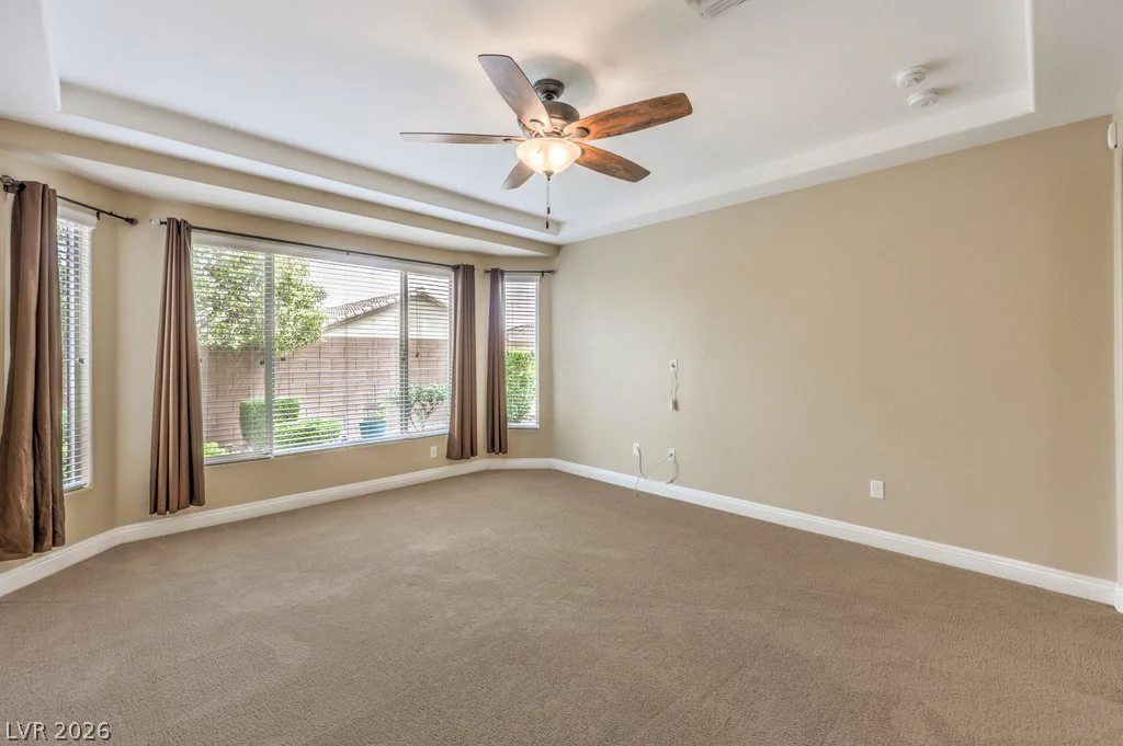 9476 Chandler Springs, Las Vegas, NV 89148