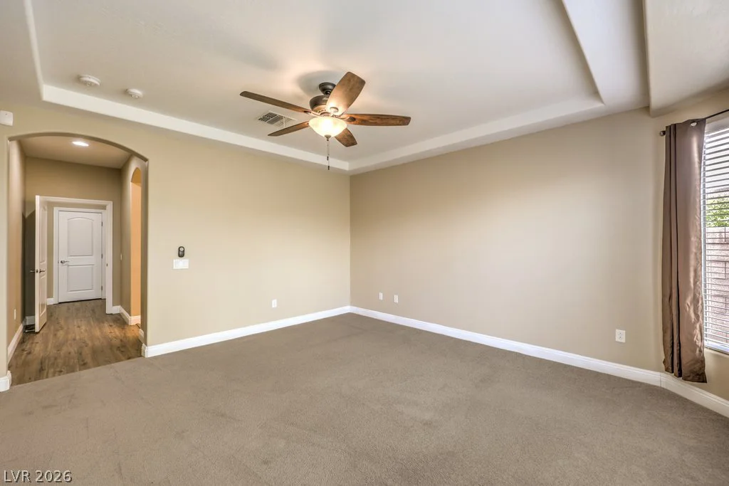 9476 Chandler Springs, Las Vegas, NV 89148