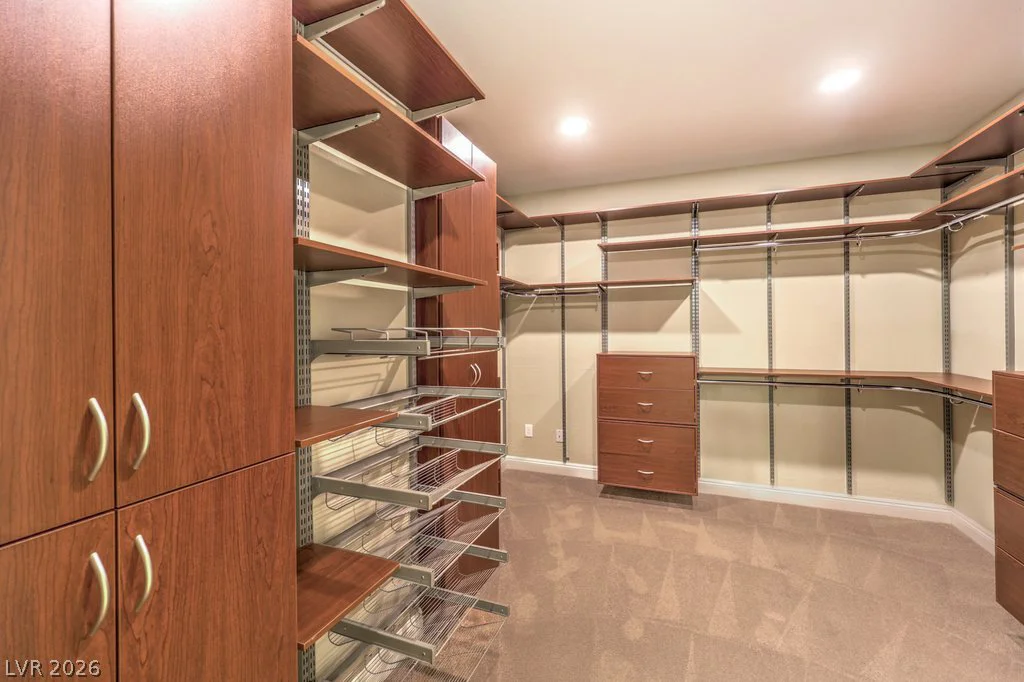 9476 Chandler Springs, Las Vegas, NV 89148