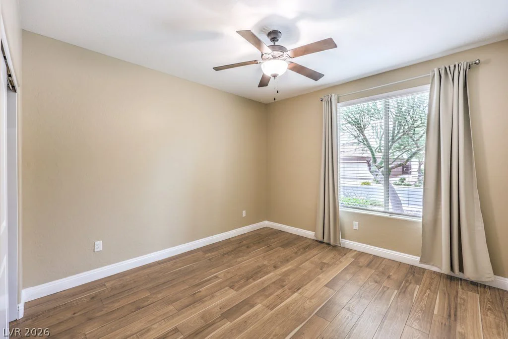 9476 Chandler Springs, Las Vegas, NV 89148