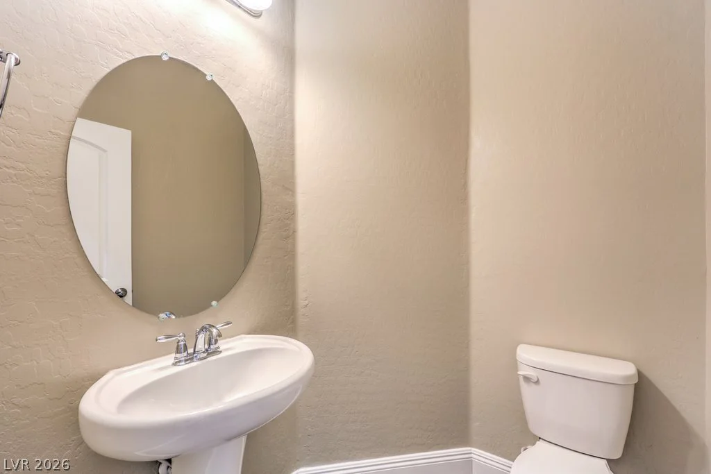 9476 Chandler Springs, Las Vegas, NV 89148