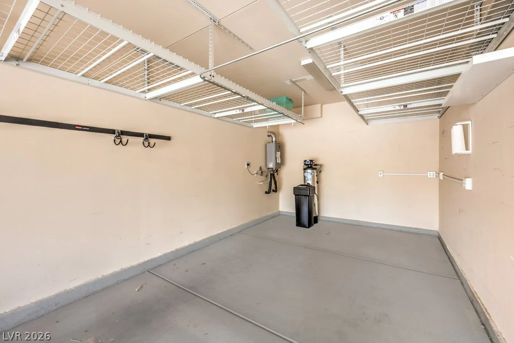9476 Chandler Springs, Las Vegas, NV 89148