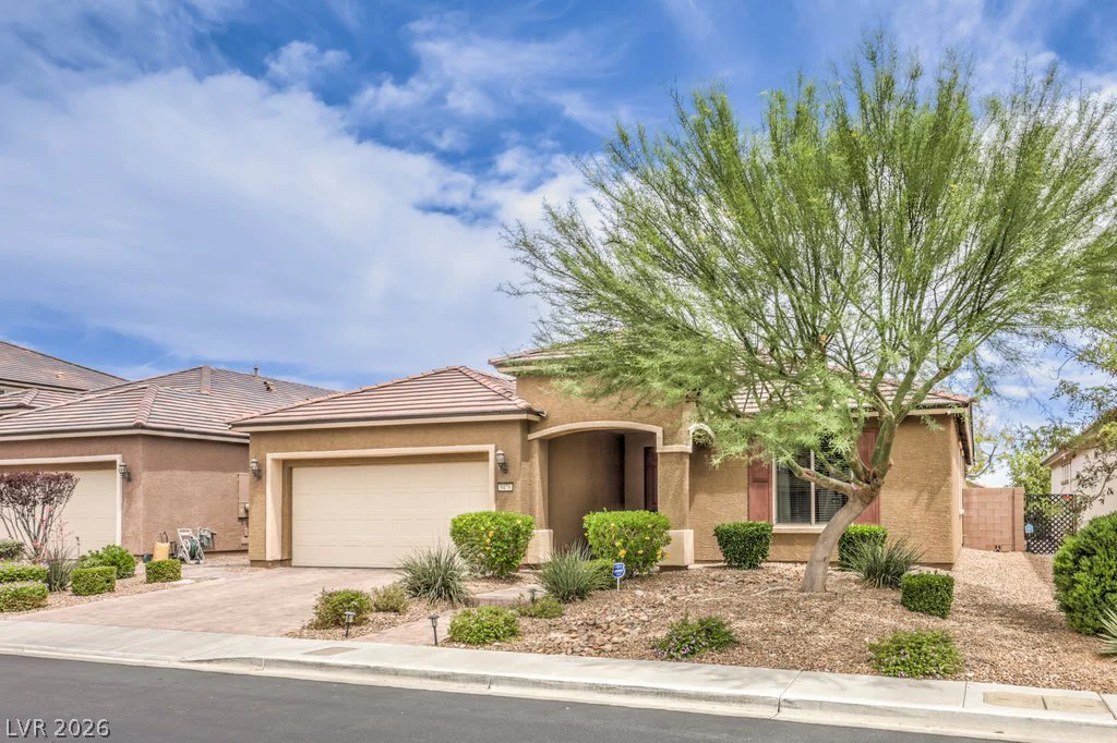 9476 Chandler Springs, Las Vegas, NV 89148