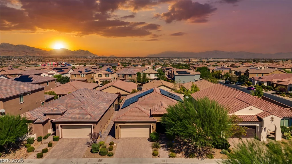9476 Chandler Springs, Las Vegas, NV 89148