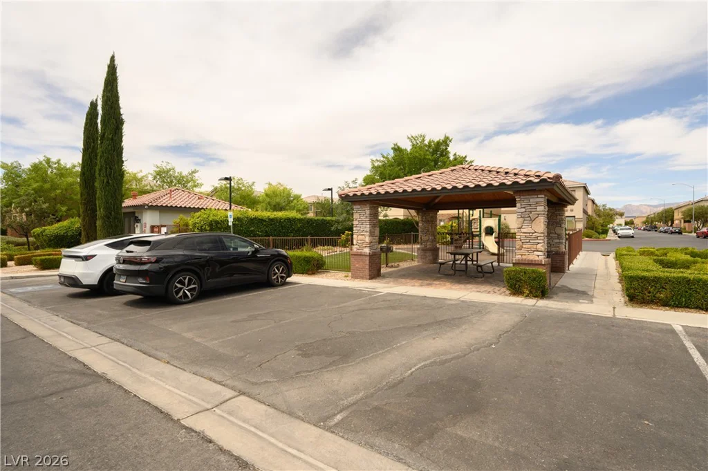 9590 Greensburg, Las Vegas, NV 89178
