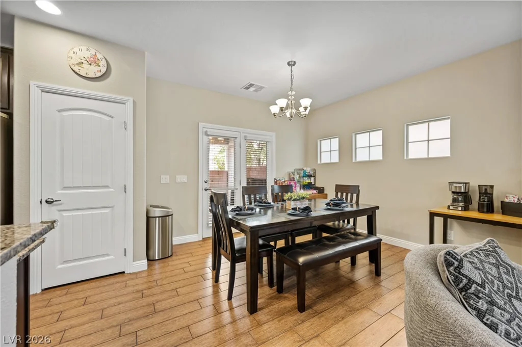 9590 Greensburg, Las Vegas, NV 89178
