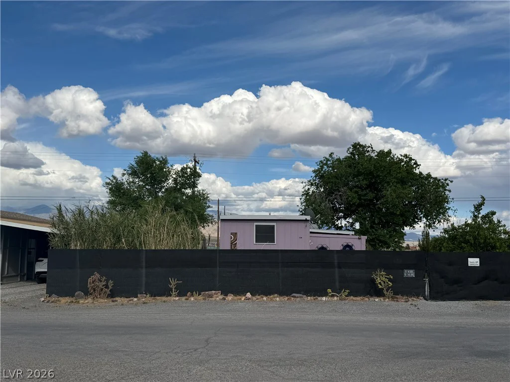 1081 Comstock, Pahrump, NV 89048