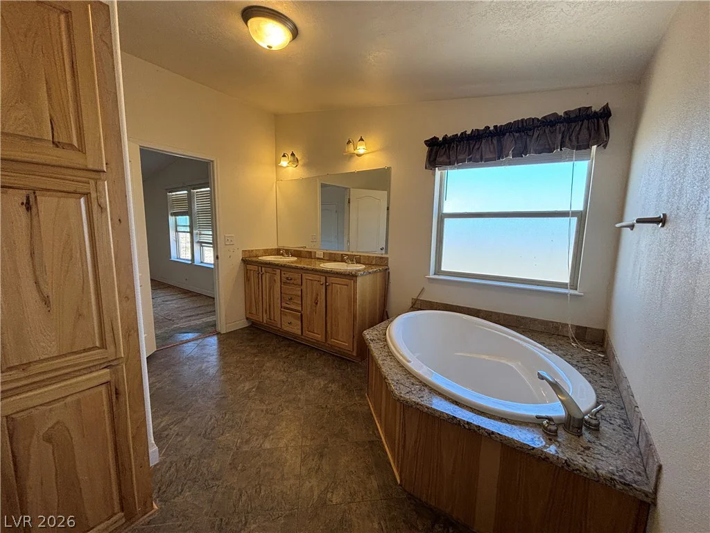 910 Sawblade, Other, NV 89317