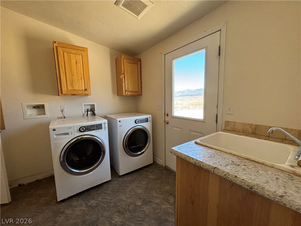 910 Sawblade, Other, NV 89317