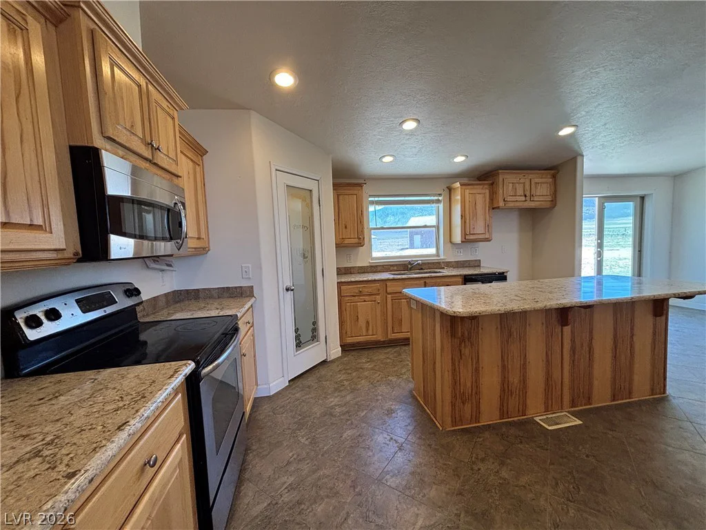 910 Sawblade, Other, NV 89317