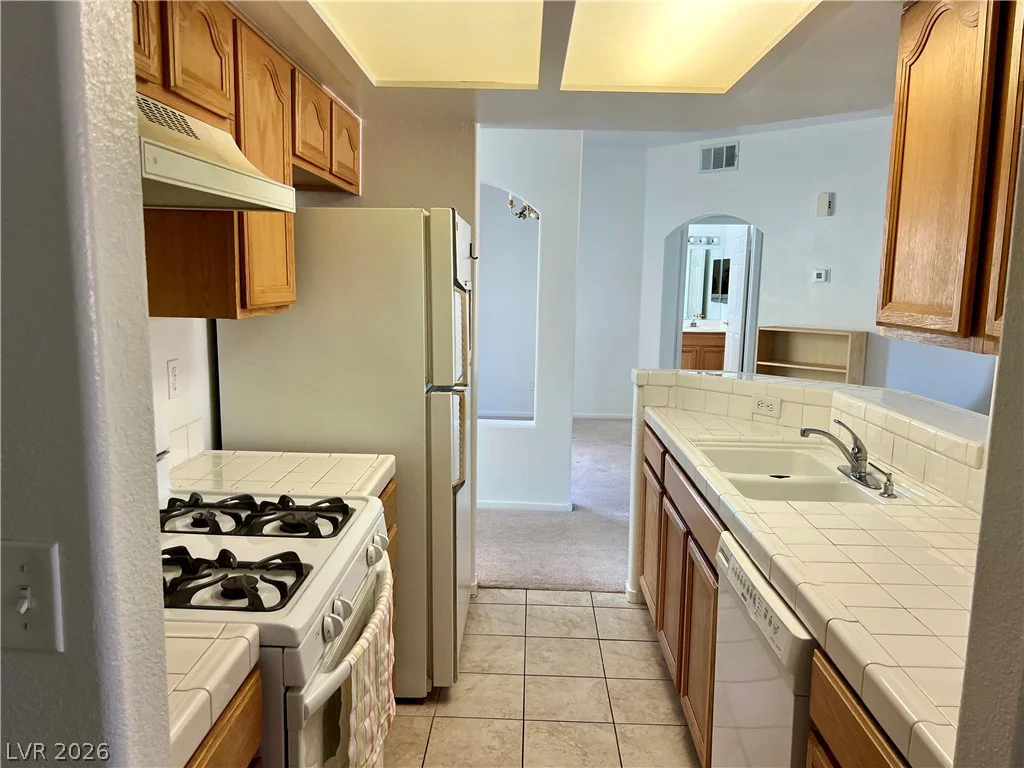 2975 Bluegrass, Henderson, NV 89074