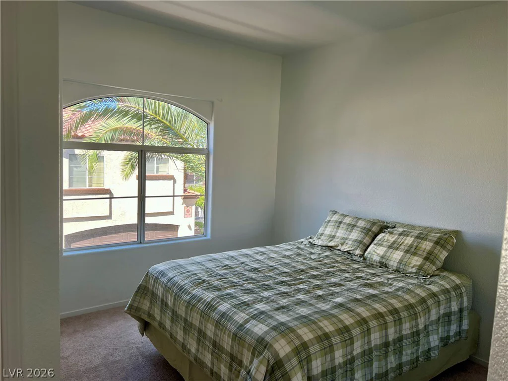 2975 Bluegrass, Henderson, NV 89074