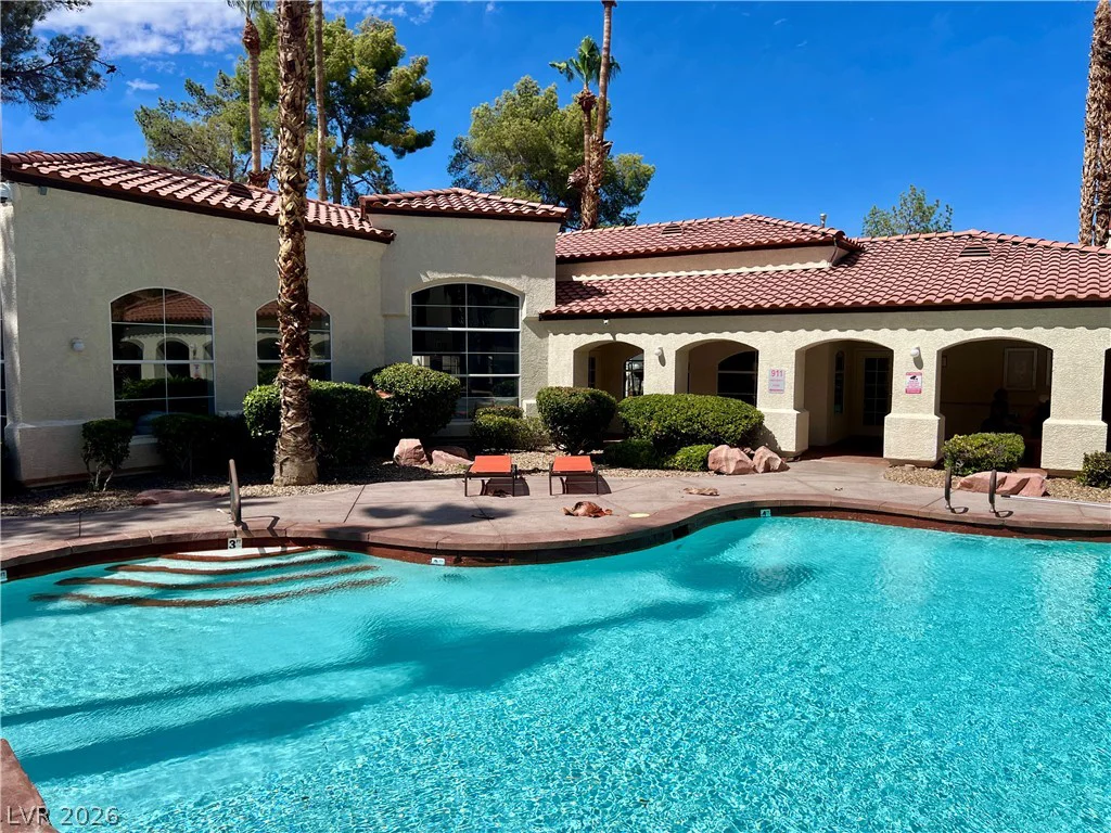 2975 Bluegrass, Henderson, NV 89074
