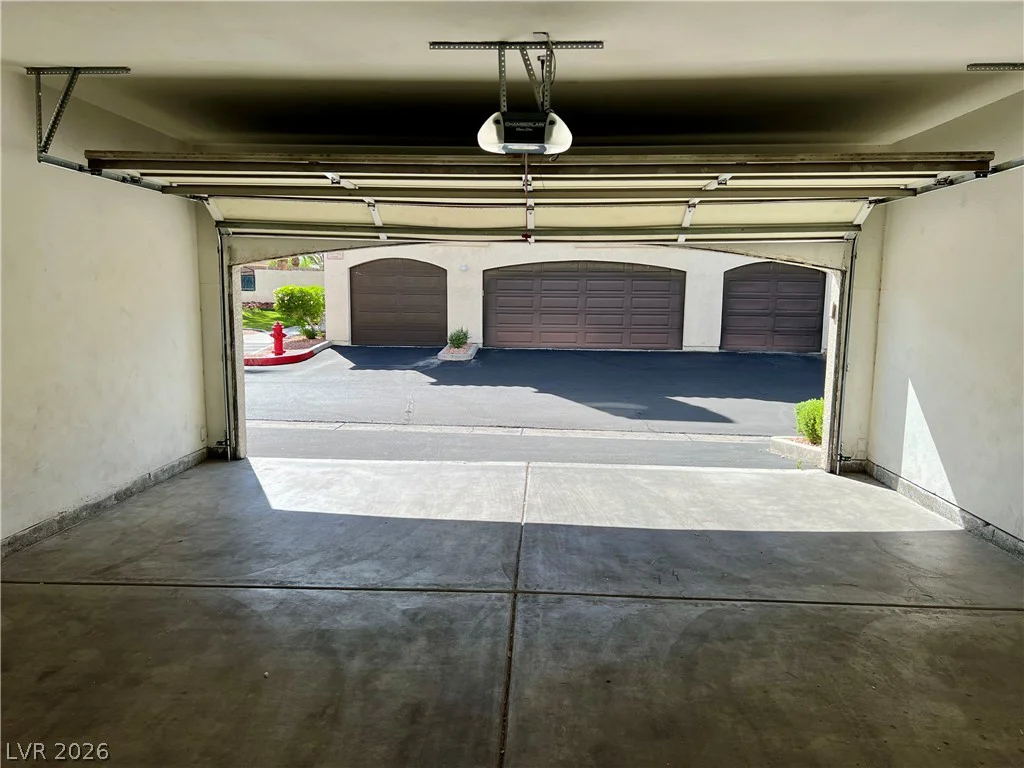 2975 Bluegrass, Henderson, NV 89074