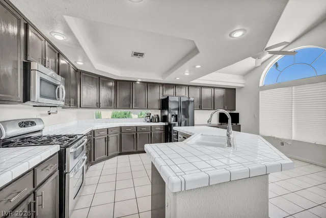 2553 Hummingbird Hill, Henderson, NV 89074