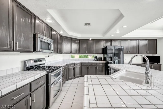 2553 Hummingbird Hill, Henderson, NV 89074
