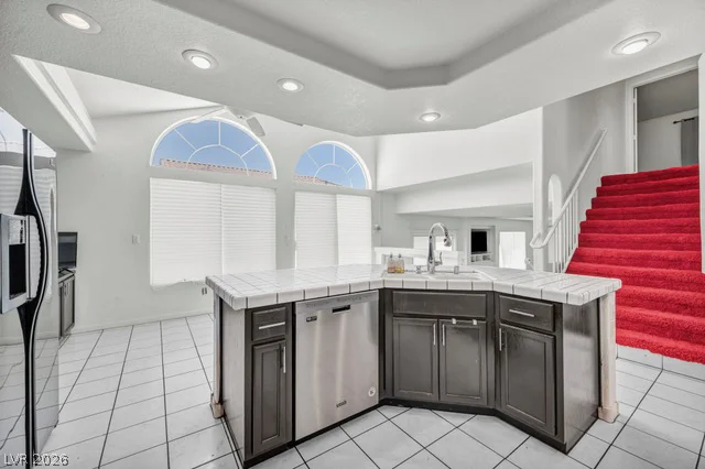 2553 Hummingbird Hill, Henderson, NV 89074