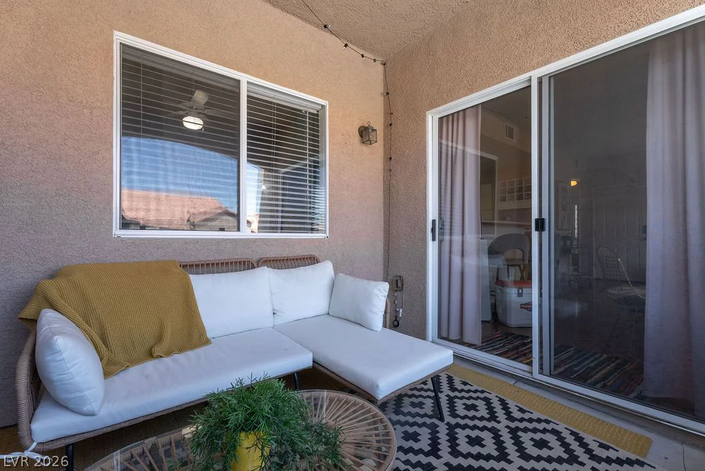 9580 Reno, Las Vegas, NV 89148