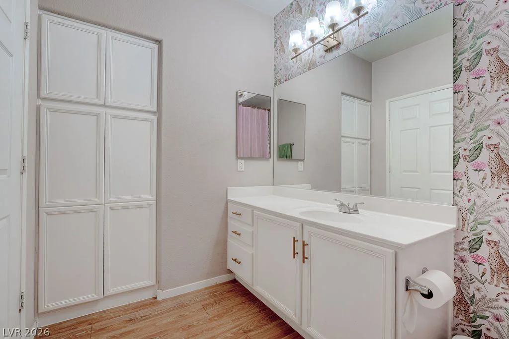 9580 Reno, Las Vegas, NV 89148