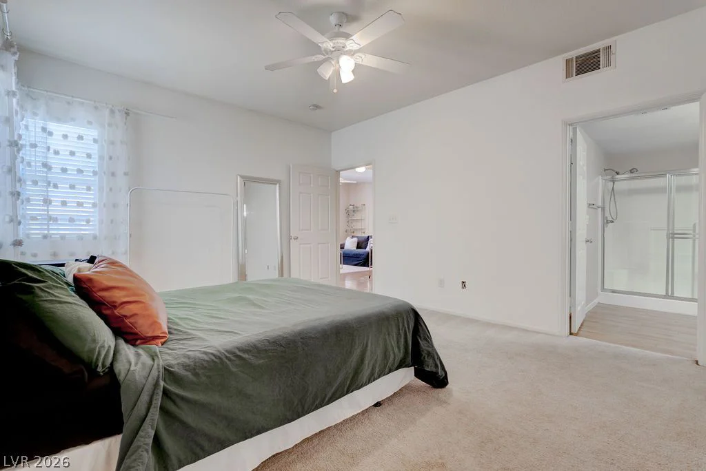 9580 Reno, Las Vegas, NV 89148