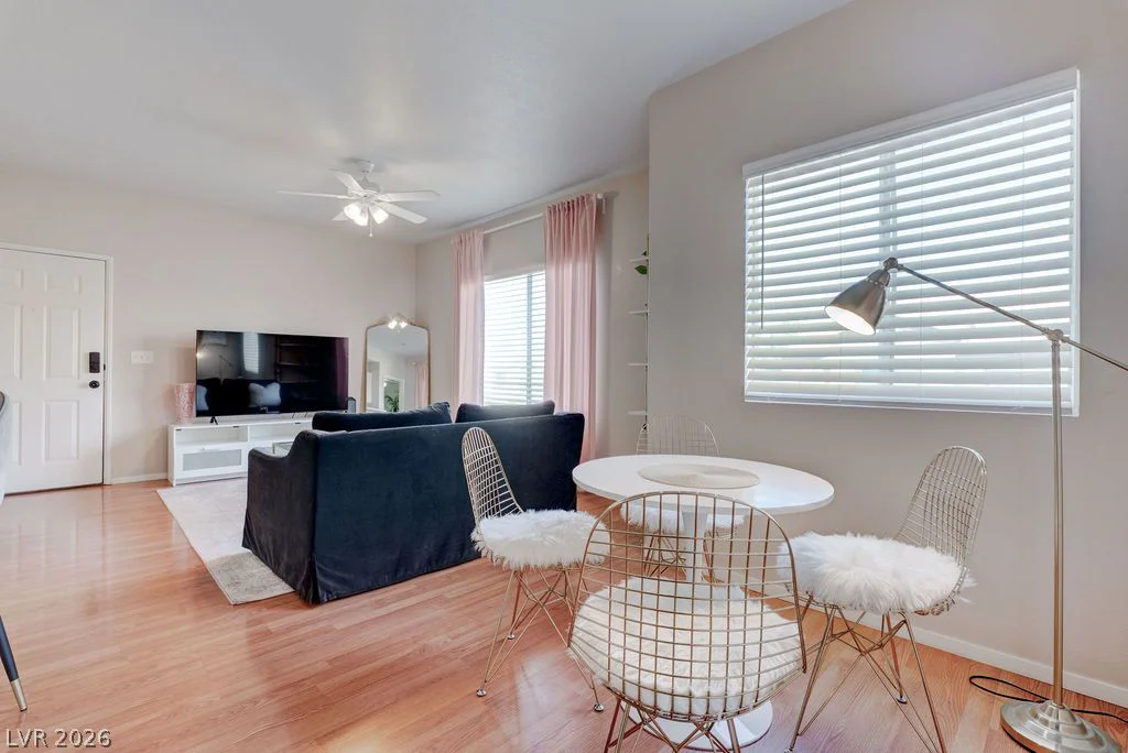 9580 Reno, Las Vegas, NV 89148