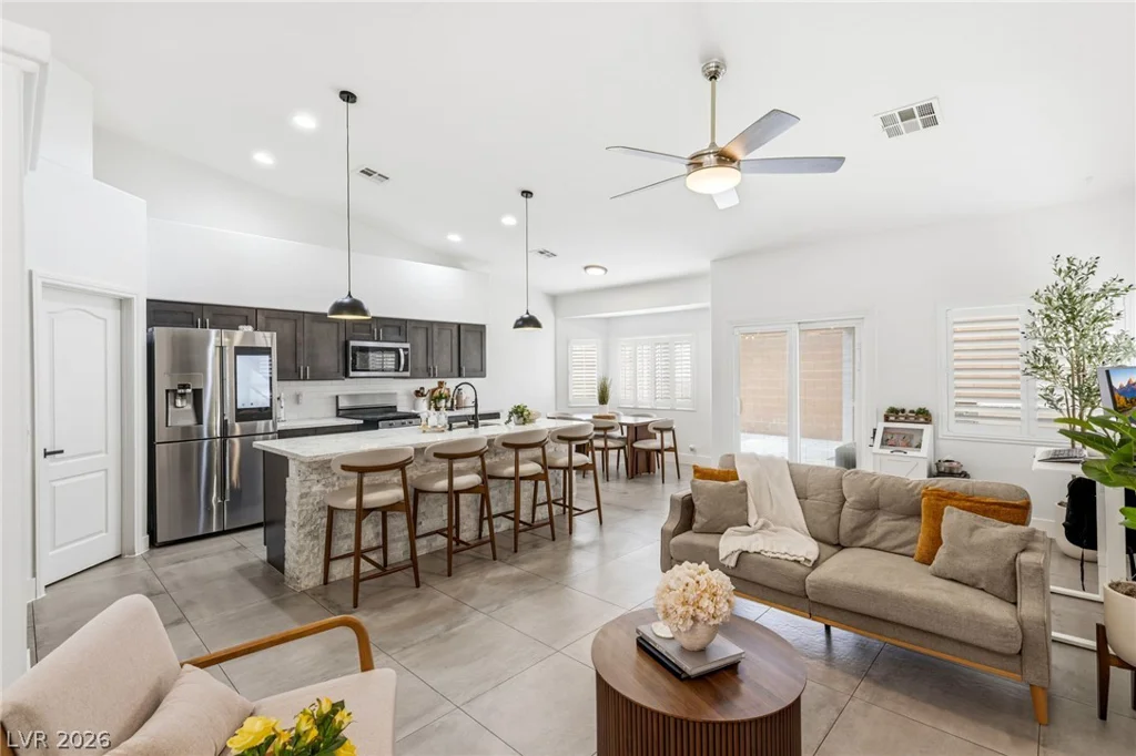 10615 Magazzini, Las Vegas, NV 89141