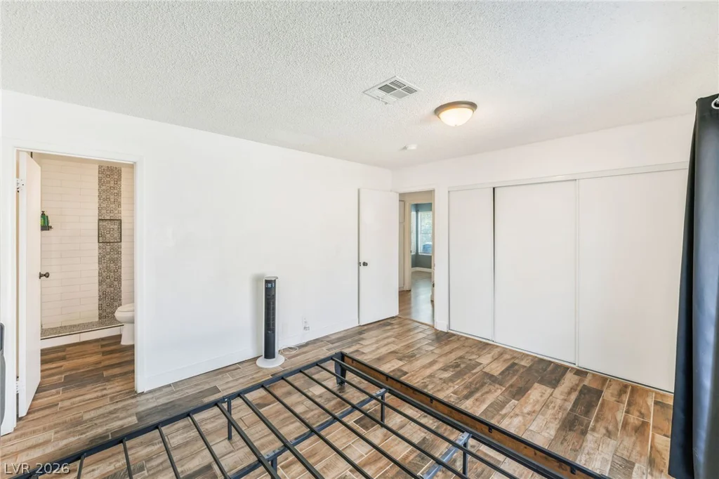 55 Christy, Las Vegas, NV 89110
