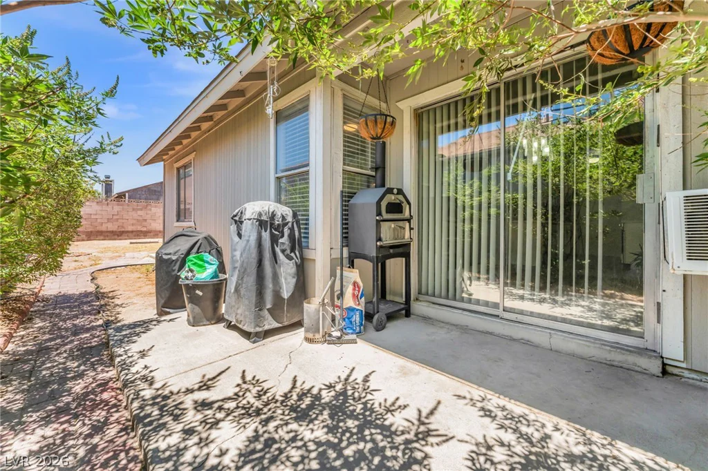 55 Christy, Las Vegas, NV 89110