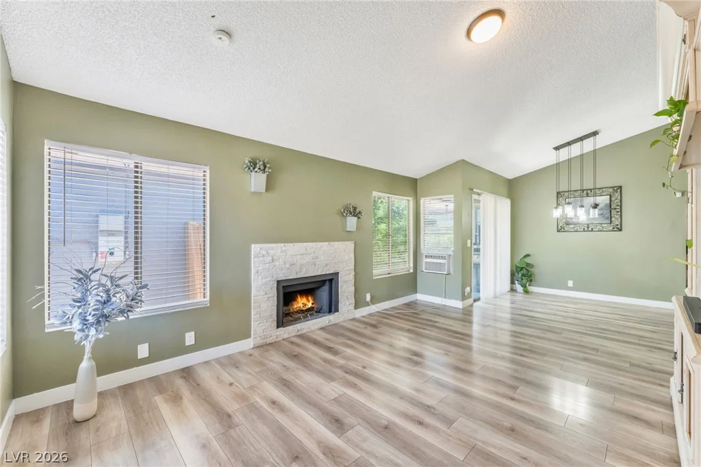 55 Christy, Las Vegas, NV 89110