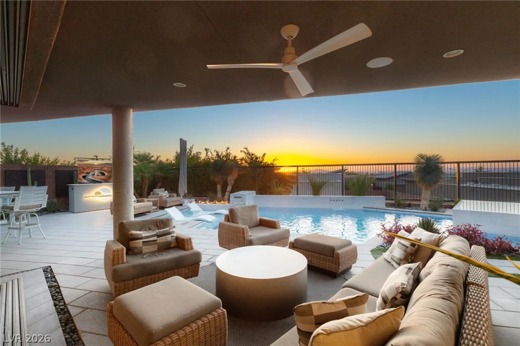 6100 Stone Rise, Las Vegas, NV 89135