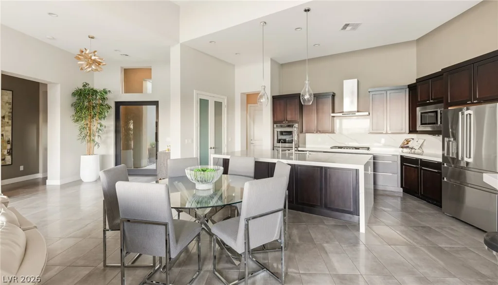 6100 Stone Rise, Las Vegas, NV 89135
