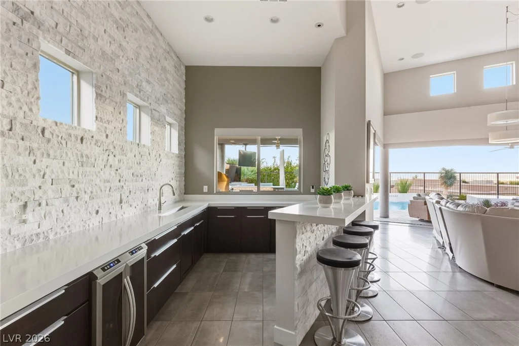 6100 Stone Rise, Las Vegas, NV 89135