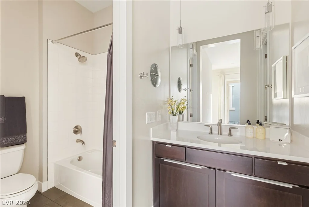 6100 Stone Rise, Las Vegas, NV 89135