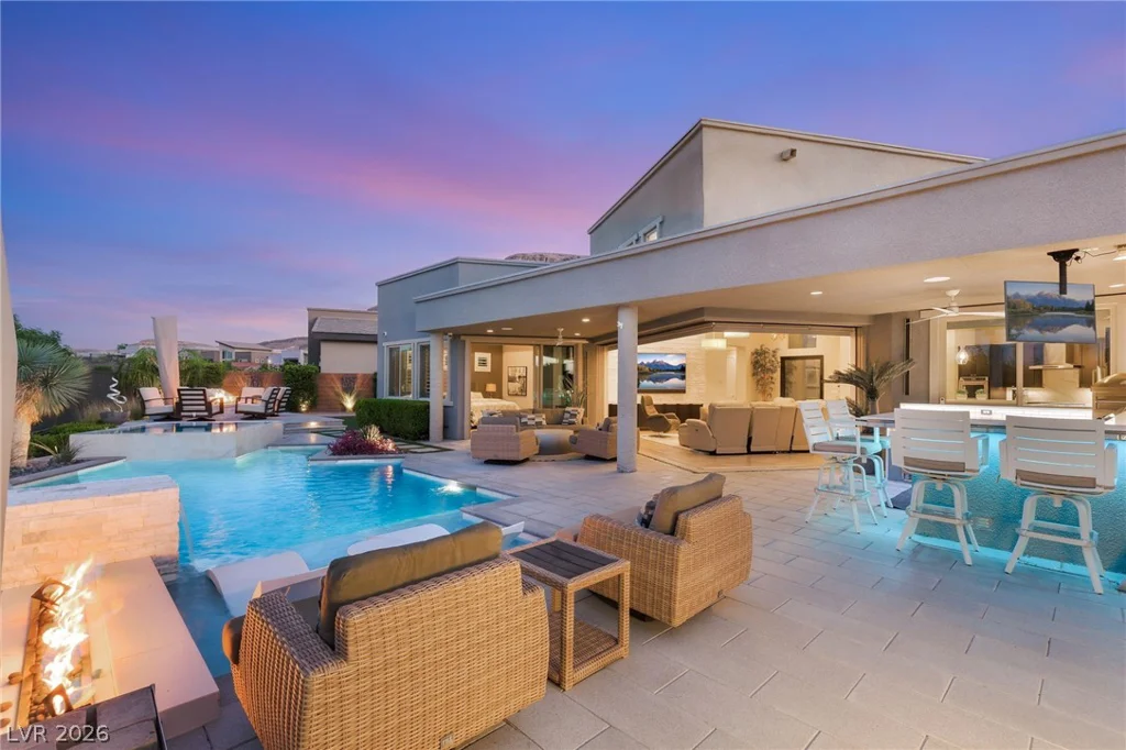 6100 Stone Rise, Las Vegas, NV 89135